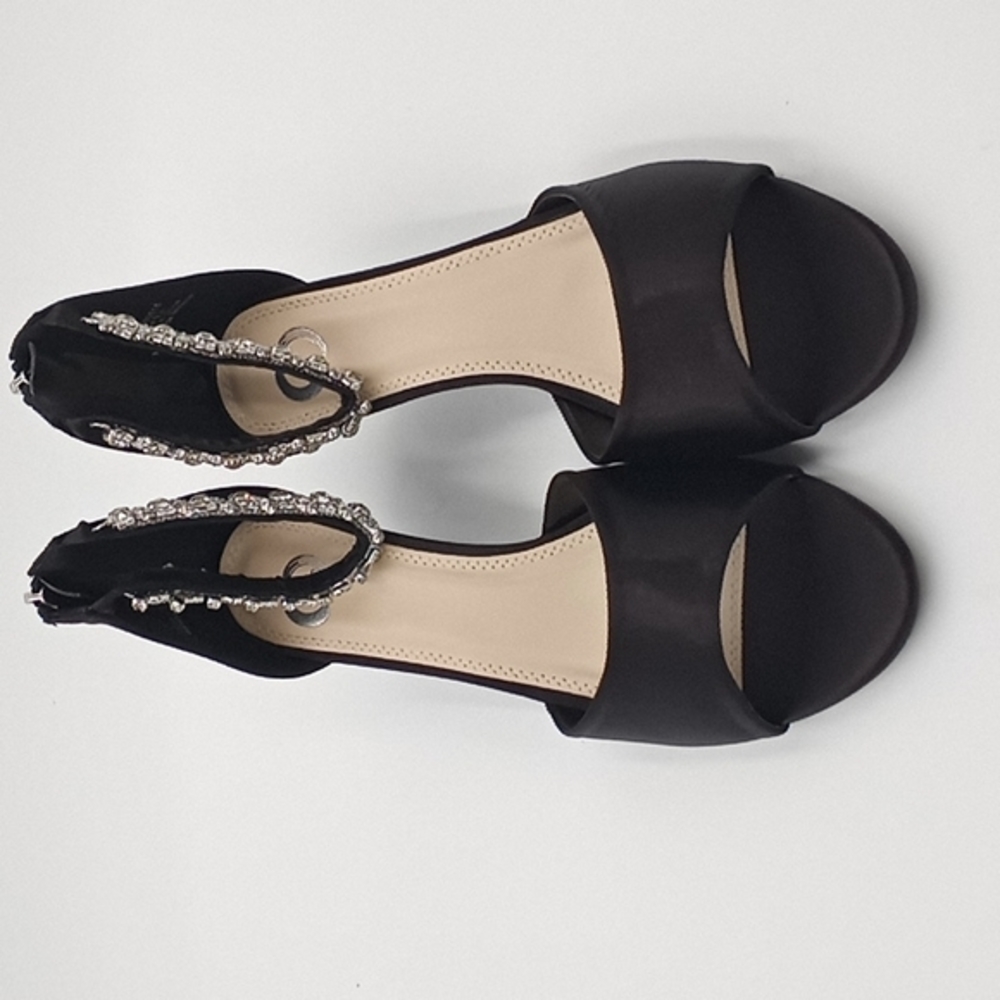 Journee Collection Connor Jeweled d'Orsay Wedge Heels Black 9.5M